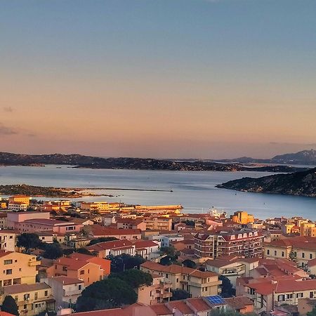 Appartamento Vista Mare A La Maddalena La Maddalena  Esterno foto