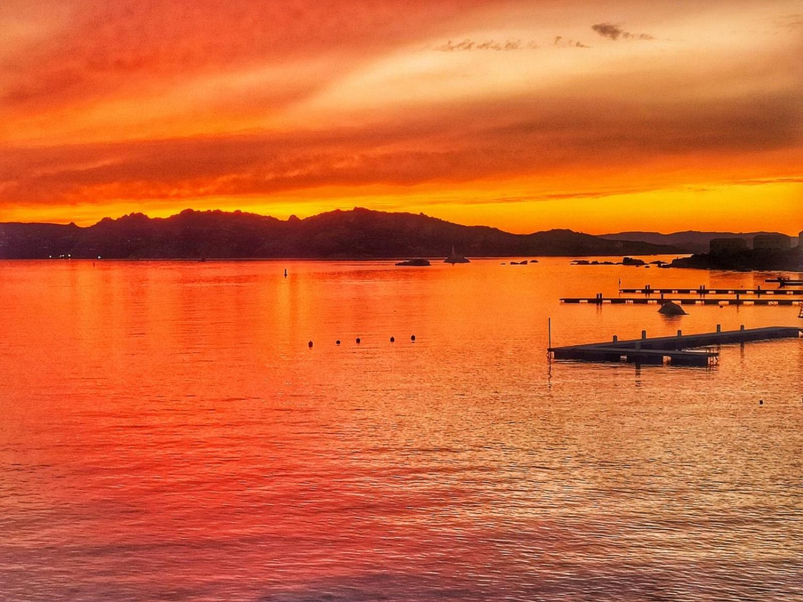 Appartamento Vista Mare A La Maddalena La Maddalena  Esterno foto